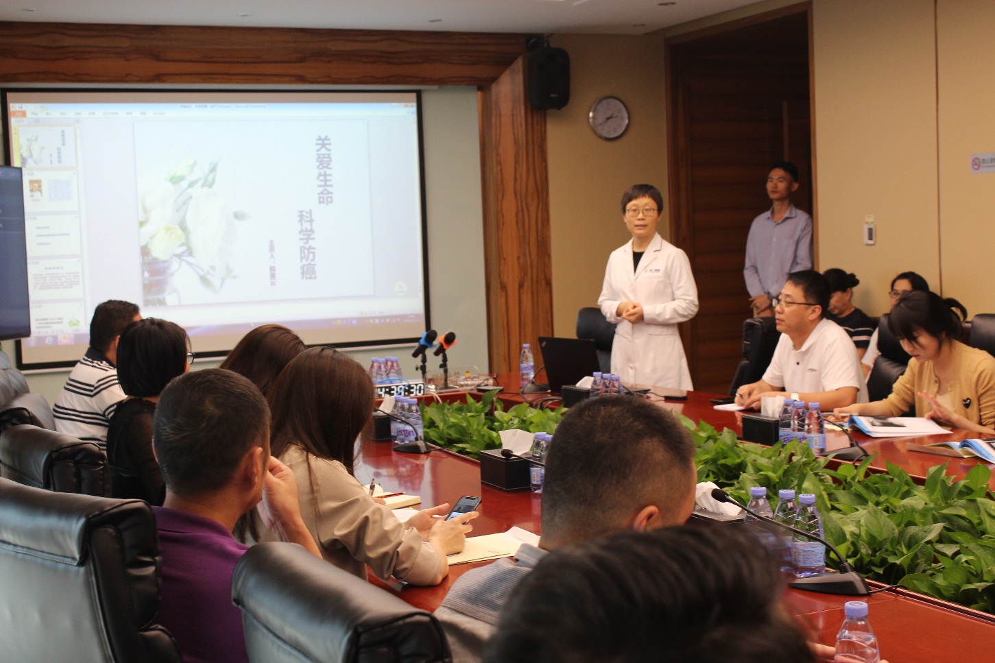 11.01-1-1.jpg 11.01-1-1.jpg